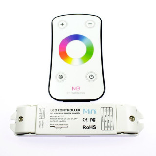 Contrôleur RGB radiofréquence avec télécommande tactile. Qualité premium